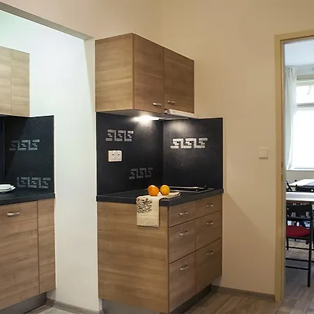 Appartement Pricna 3 *